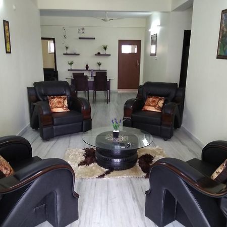 Mahas Inn Hyderabad Bagian luar foto