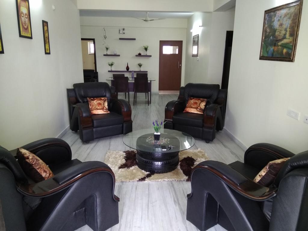 Mahas Inn Hyderabad Bagian luar foto